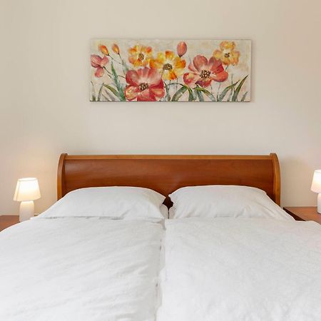 Ferienwohnung Cozy Garden Flat Laibach Exterior foto